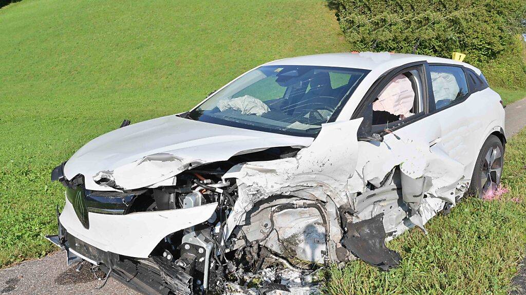 Beim Verkehrsunfall in Menznau verletzten sich am Montagmorgen auf der Wolhuserstrasse vier Personen.