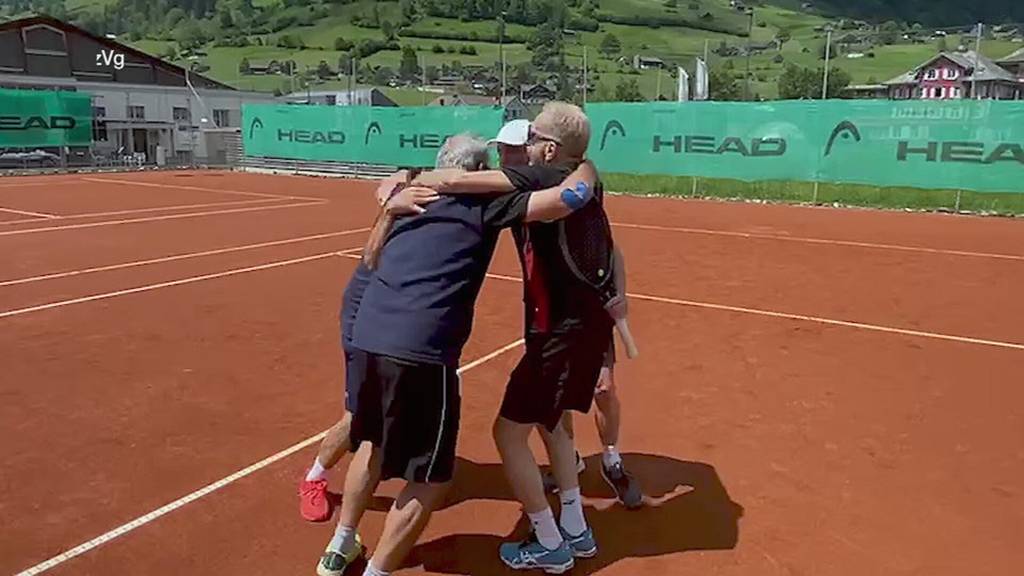 Grosse Freude: Toggenburger Ü65 Tennis-Team kämpft sich in die höchste Liga