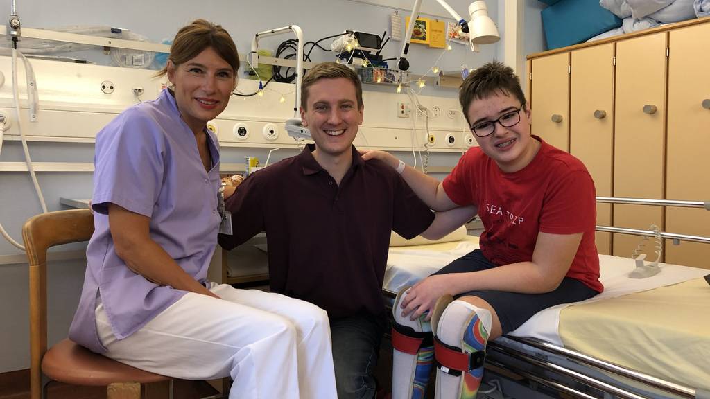 So überrascht Felix die Kinder im Kinderspital St.Gallen