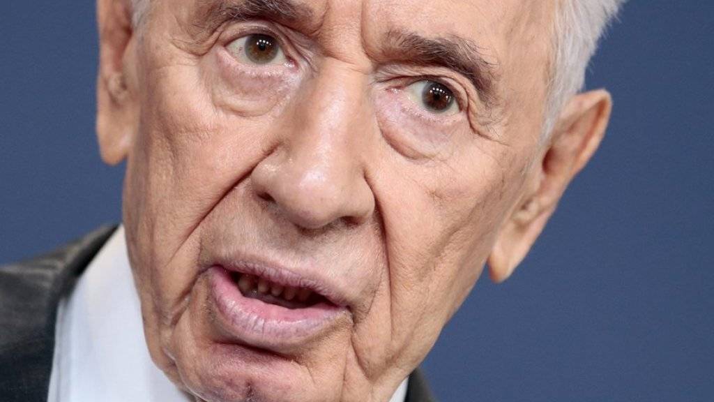 Der 93-jährige Schimon Peres starb in der Nacht zum Mittwoch - zwei Wochen nach einem schweren Schlaganfall. (Archivbild)