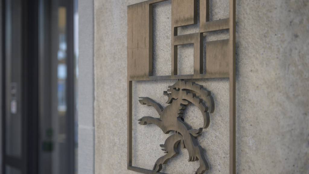 In Graubünden werden die Steuern erneut gesenkt. (Archiv)