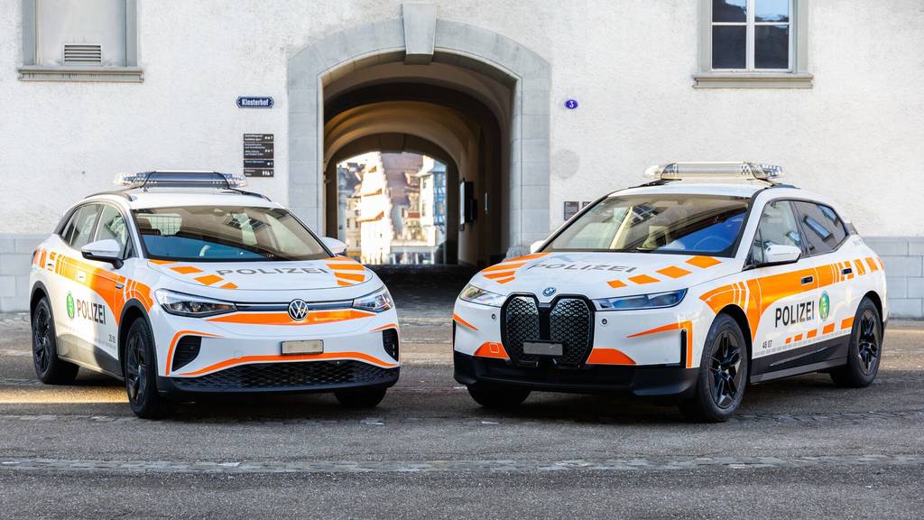 «Mit Steuergeldern flexen» – das sind die neuen E-Autos der Kapo St.Gallen