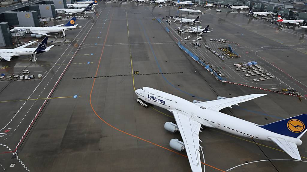 Erhebliche Verzögerungen und Ausfälle am Flughafen Frankfurt