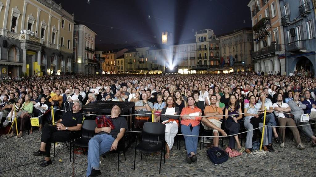 50 Jahre nach deren Eröffnung kehrt Leben zurück auf die Piazza Grande: Am 4. August eröffnet das 74. Locarno Film Festival - fast wie zu normalen Zeiten.