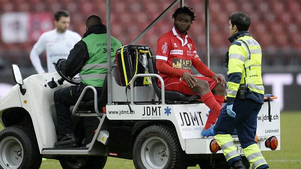 Sion Captain Xavier Kouassi verletzte sich am letzten Sonntag im Letzigrund am Knie und fällt für den Rest der Saison aus