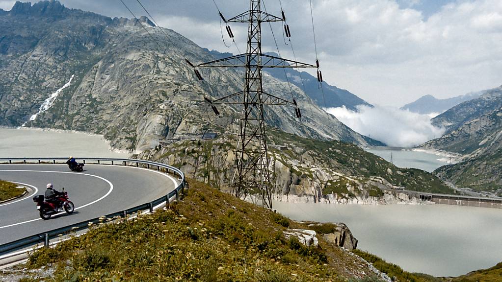 Im Einklang mit der Energiestrategie des Bundes produzieren Schweizer Wasserkraftwerke mehr Strom. (Symbolbild)