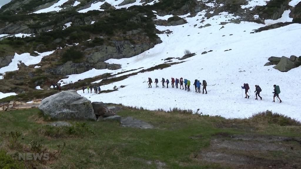 Alpenüberquerung zu Fuss: Schulklasse aus Ittigen wagt 200-km-Marsch