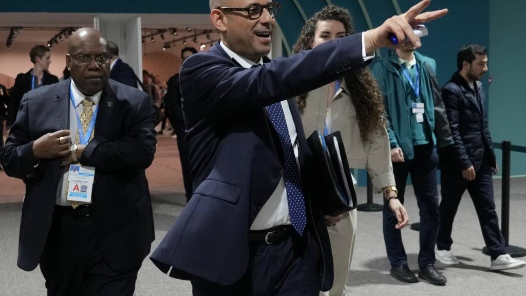 ARCHIV - Simon Stiell, Klimachef der Vereinten Nationen. Foto: Rafiq Maqbool/AP/dpa/Archiv