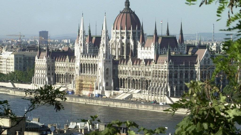 Ungarn hat erneut Öl ins Feuer im Streit mit der EU gegossen und startet eine Kampagne gegen Brüssel. (Archivbild)