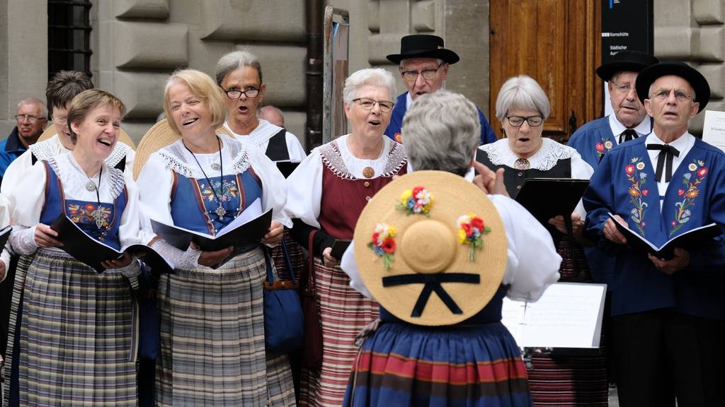 Jetzt live bei Tele 1: Der Festumzug des Trachtenchorfestes in Sursee