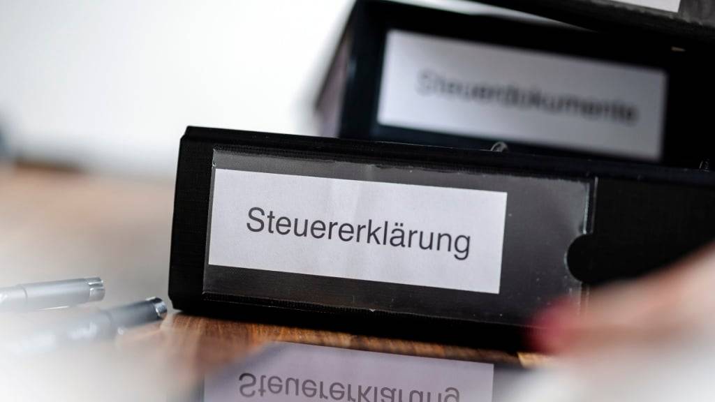 Die Nidwaldner Bevölkerung profitiert 2026 von einem einmaligen Steuerrabatt. (Symbolbild)