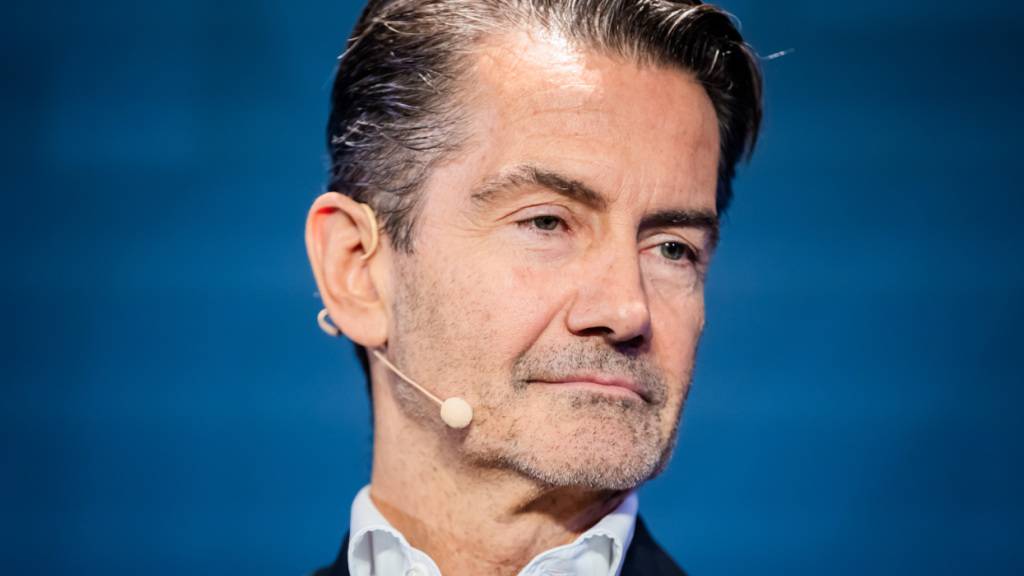 ARCHIV - Roland Weißmann, Generaldirektor ORF, steht beim Empfang zu 40 Jahre 3sat in der Botschaft Österreichs auf der Bühne. Foto: Christoph Soeder/dpa