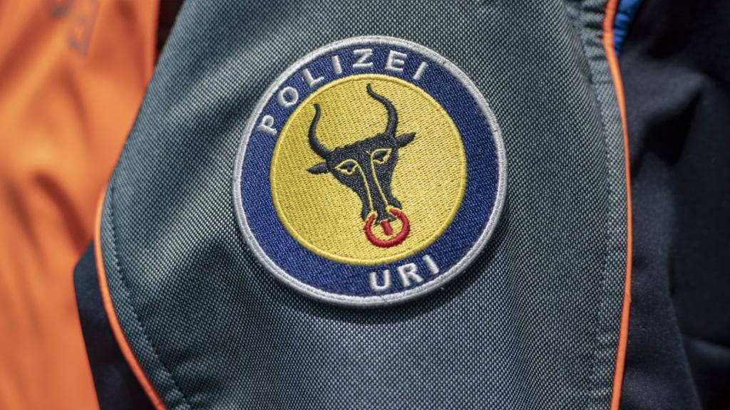 Die Kantonspolizei Uri ist am Dienstag zusammen mit dem Rettungsdienst des Kantonsspitals zu einem Unfall in Schattdorf ausgerückt. (Symbolbild)