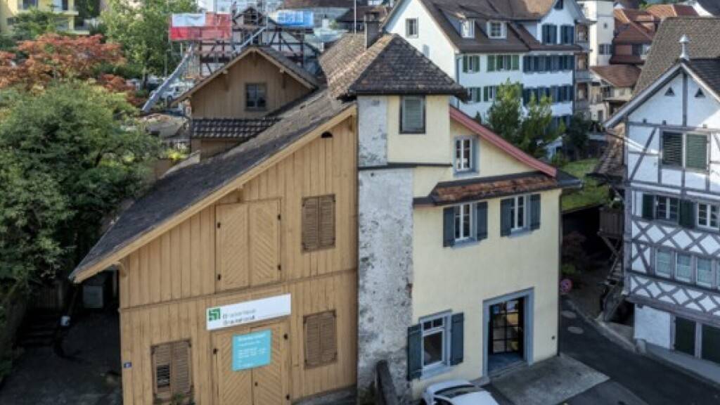 Das «Kirsch-Depot» soll im ehemaligen «Brockehüsli» (hellbraun) an der Ägeristrasse entstehen.