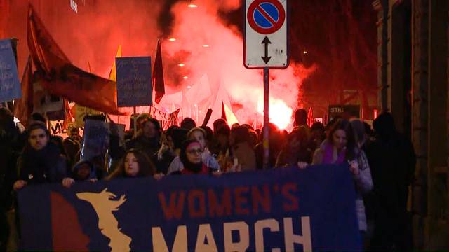 Rund 2000 marschieren in Zürich gegen Trump