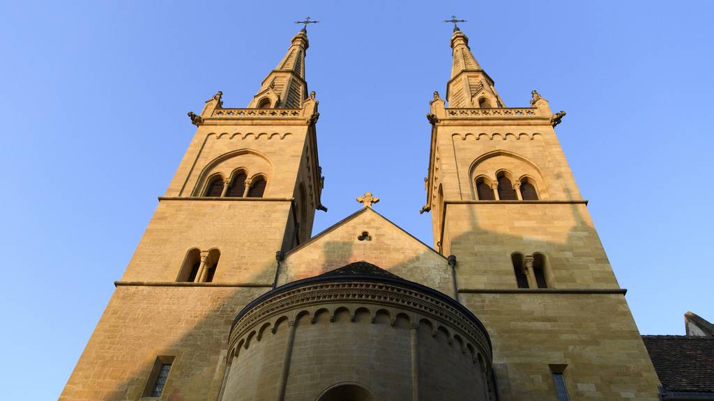 Viele Neu-Eintritte in die Kirche