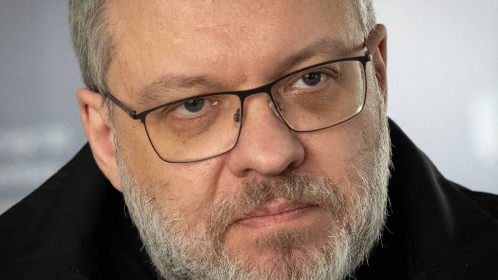 ARCHIV - Herman Haluschtschenko spricht mit der Associated Press während eines Interviews in Kiew. Foto: Efrem Lukatsky/AP/dpa