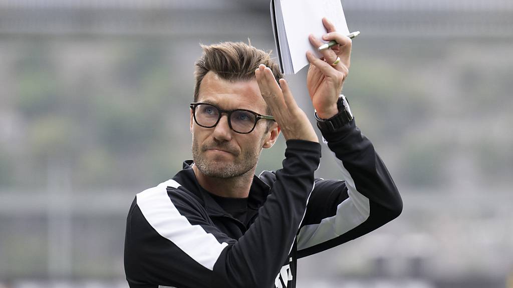 YB-Trainer Raphael Wicky erhält für die anstehenden englischen Wochen Verstärkung für die Offensive