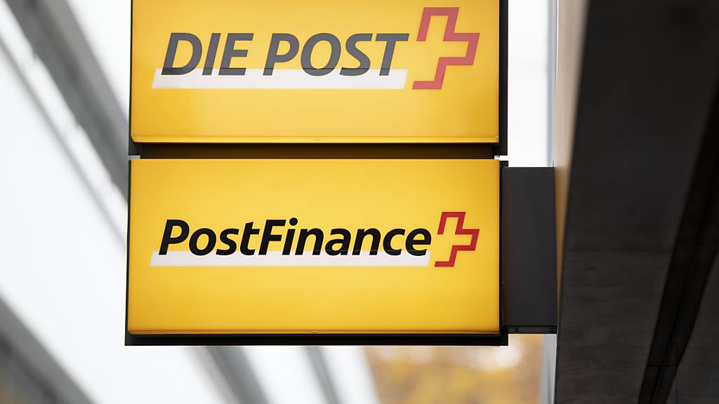 Postfinance erleidet Einbruch beim Halbjahresgewinn. (Archiv)