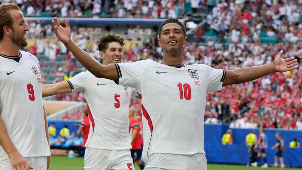 Jude Bellingham ist mit zwei Toren Englands Matchwinner