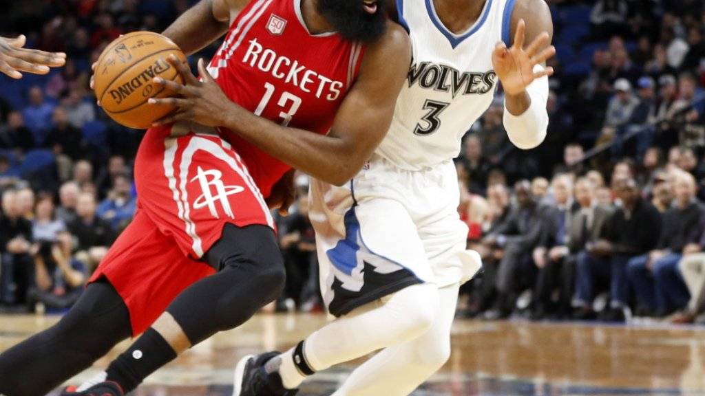 33 Punkte von James Harden (vorne) reichten den Houston Rockets in Minneapolis nicht zum Sieg