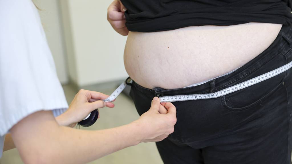 Hoffnung auf neue Therapien: Ein neuartiges Schweizer Implantat soll künftig Übergewicht und Typ-2-Diabetes bekämpfen - ganz ohne Medikamente. (Symbolbild)