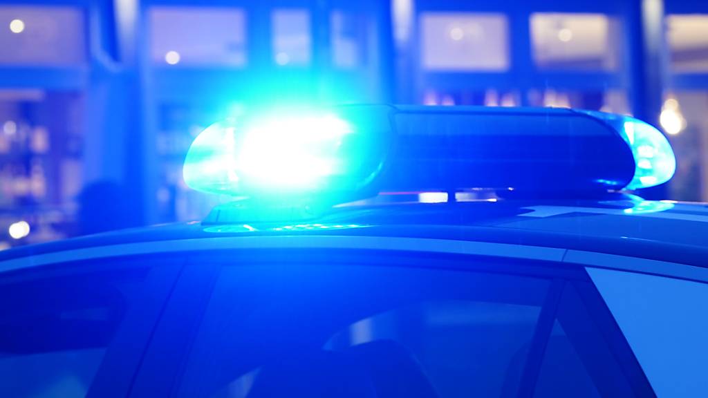 Polizei sperrt nach Drohung Areal bei Pflegezentrum in Baar ZG ab