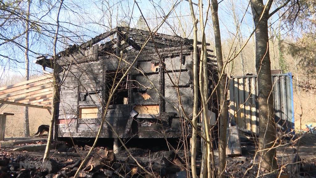 Gezielt in Brand gesteckt? Hornusserhütte in Wiedlisbach schon wieder abgebrannt