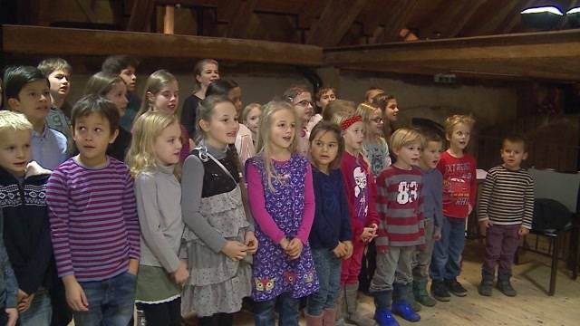 Feldbrunnen singt für Daniela Ryf