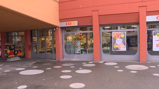 Coop-Räuber erbeutet in Oerlikon mehrere Tausend Franken