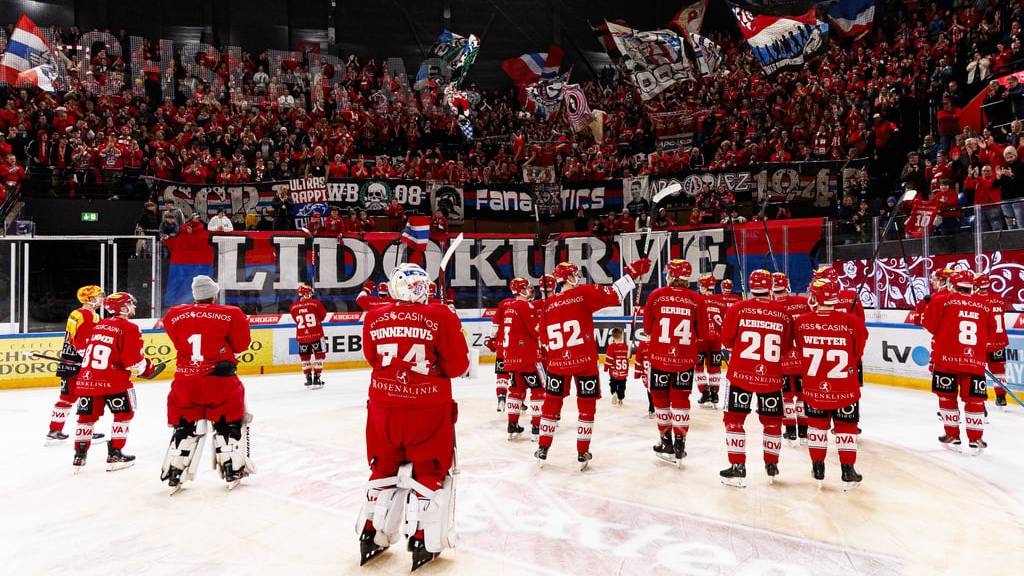 Die Lakers in der St.Galler Kantonalbank Arena in Rapperswil.