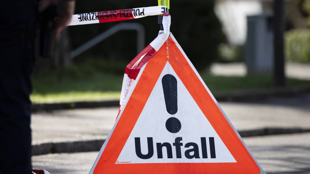Die Kantonspolizei stellt einen Anstieg bei den schweren Verkehrsdelikten fest, also wenn Lenker die Verkehrsregeln absichtlich missachten und einen Unfall mit Toten in Kauf nehmen. (Symbolbild)