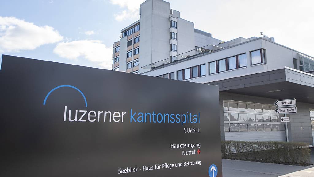 Das Personal des Luzerner Kantonsspitals und der Luzerner Psychiatrie verhandelt über einen Gesamtarbeitsvertrag. (Archivbild)