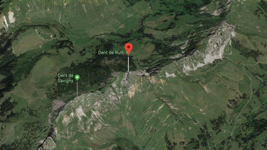 Am Fuss des Dent de Ruth haben Rettungskräfte am Freitag einen abgestürzten Wanderer nur noch tot bergen können.