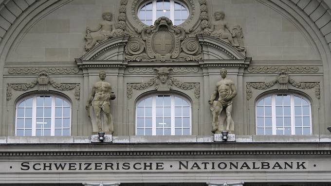SNB bestätigt Kurs und erwartet raschere Erholung