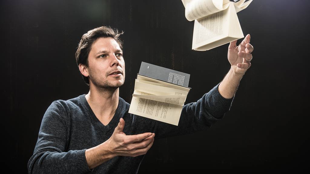 Simon_Libsig_Poster_Leichtes_Kribbeln©Adrian_Ehrbar_Photography_2015-4