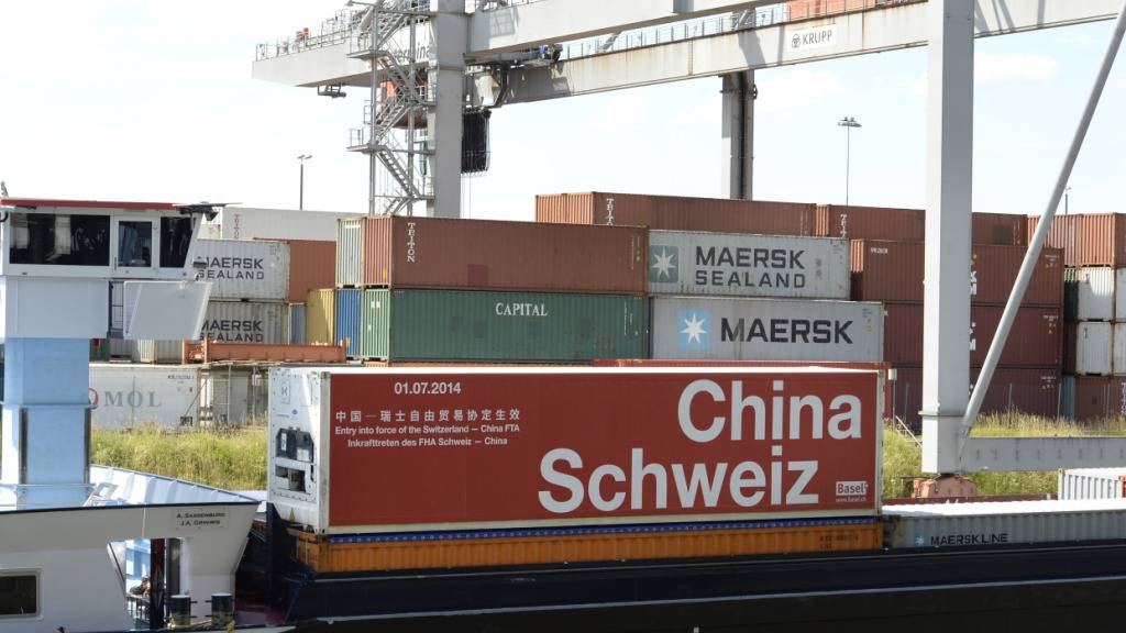 Die Schweizer Wirtschaft bleibt 2026 auf moderatem Wachstumskurs. Laut Prognose der Raiffeisen-Ökonomen wird das Bruttoinlandprodukt (BIP) im kommenden Jahr um 1,0 Prozent zulegen. (Archivbild)