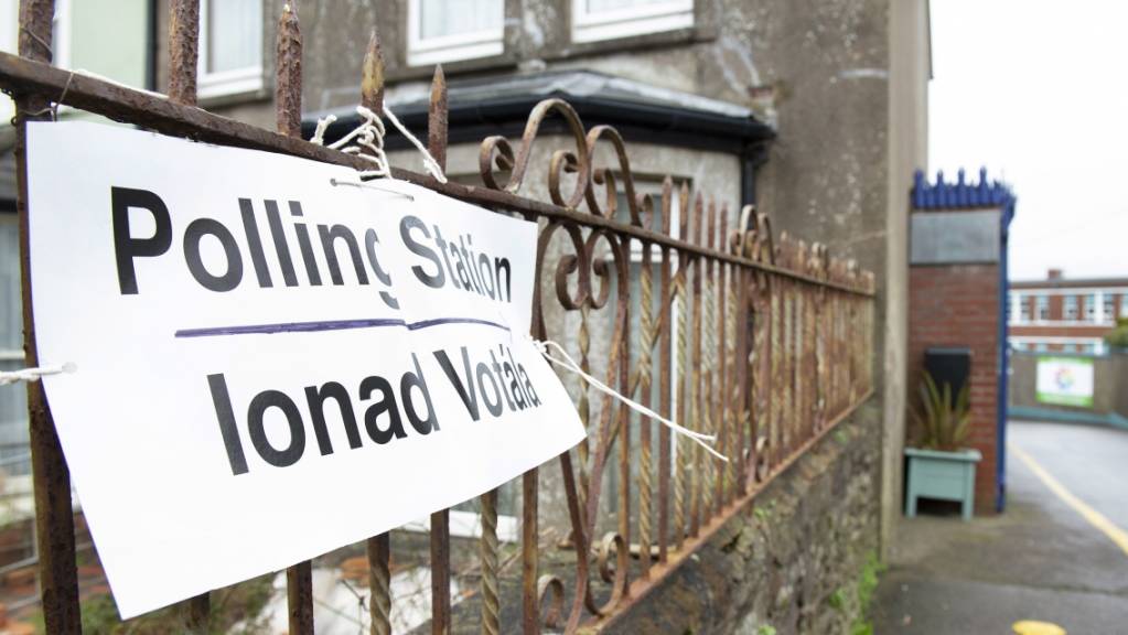 Wahllokal in Cork City: Rund 3,4 Millionen Menschen sind in Irland wahlberechtigt.