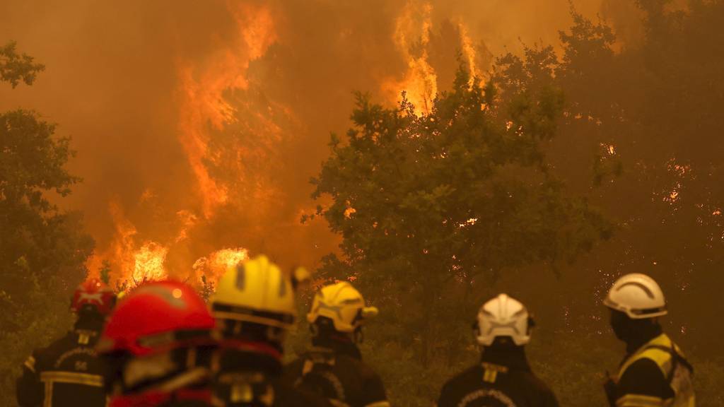 Waldbrand bewegt sich auf Bordeaux zu – rund 141'000 Menschen evakuiert
