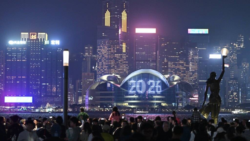 Hongkong startet ohne Hafen-Feuerwerk ins neue Jahr