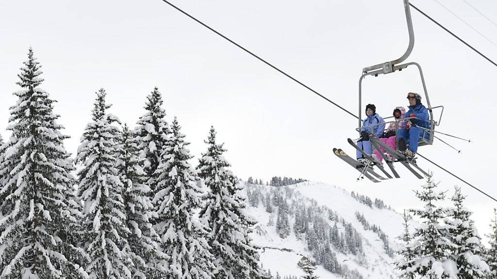 Nach vier schwierigen Wintern geht es mit dem Walliser Skigebiet Télémorgins-Champoussin wieder aufwärts. (Archivbild)