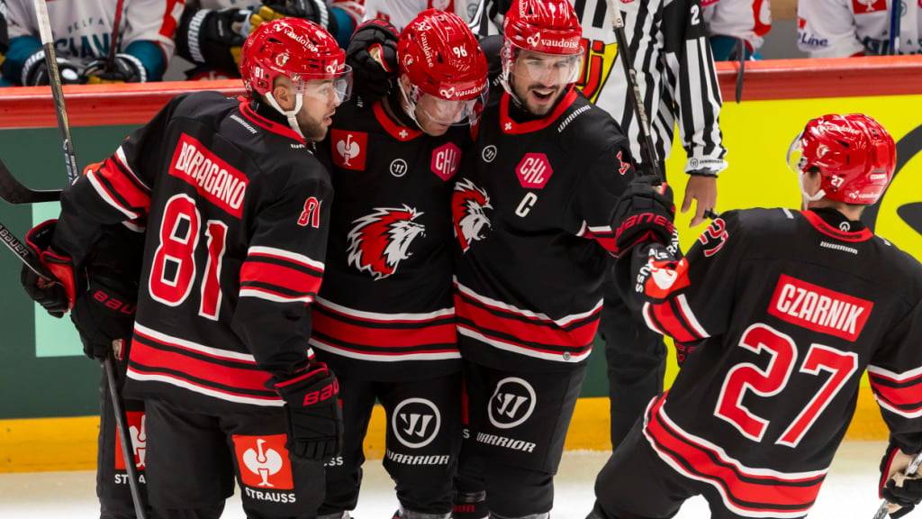 Gleich siebenmal konnten die Spieler von Lausanne gegen die Belfast Giants jubeln