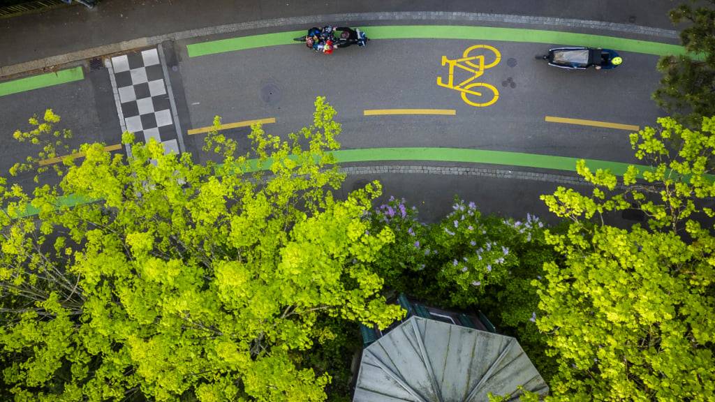 Beim Bau von Velowegen ist der Kanton Luzern im Rückstand. (Archivaufnahme)