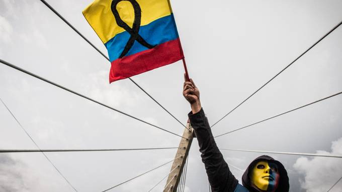 Nach Protesten: Kolumbiens Präsident verspricht kostenloses Studium