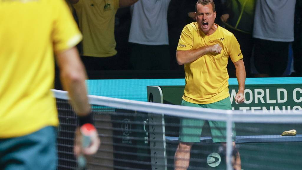 Auch als Captain auf der australischen Bank ist Lleyton Hewitt voller Energie