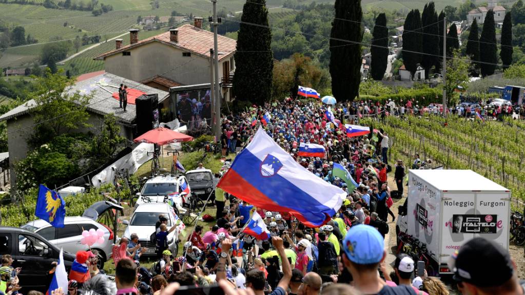 Der Giro d'Italia sorgt bei seinem kurzen Abstecher nach Slowenien für riesige Begeisterung.