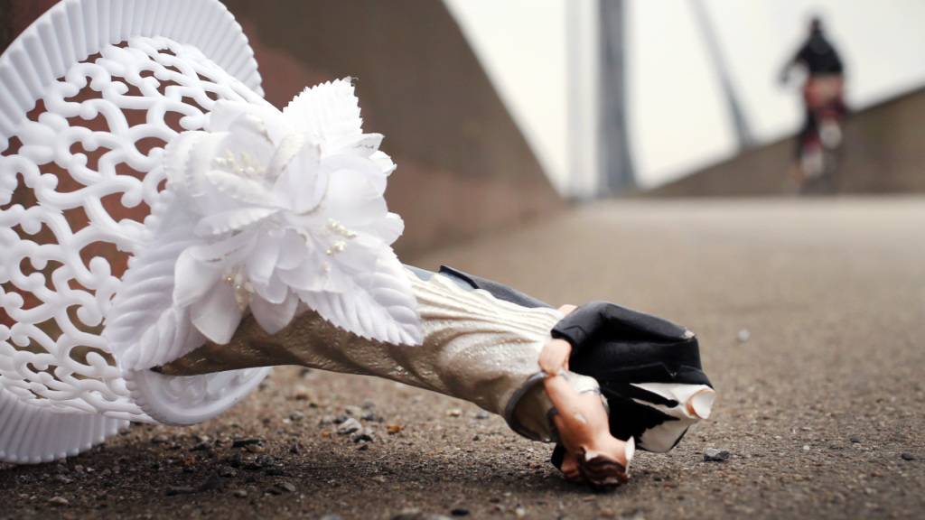 Wer eine elterliche Trennung erlebt, bekommt im Durchschnitt weniger Kinder und bleibt eher kinderlos als andere Menschen. (Symbolbild)