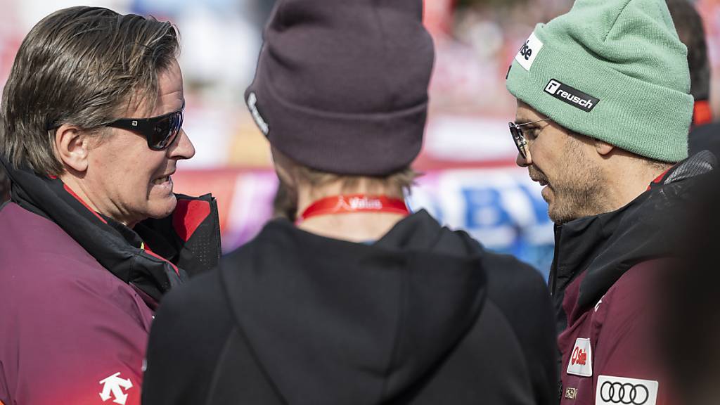 Die Swiss-Ski-Exponenten Urs Lehmann (links) und Diego Züger beim «Krisengespräch» in Crans-Montana