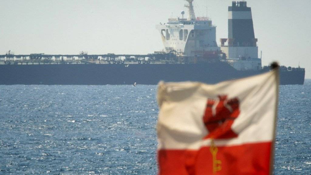 Der Öltanker «Grace 1» ist seit Donnerstag vor Gibraltar gestoppt. Grossbritannien hegt den Verdacht, dass der Supertanker illegal iranisches Öl nach Syrien bringen wollte. Iran hat die sofortige Freigabe des Schiffes gefordert und spricht von einem «Akt der Piraterie».