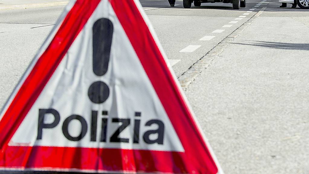 Der Unfall ereignete sich auf einer Hauptstrasse in Coldrerio unweit von Chiasso an der schweizerisch-italienischen Grenze. (Symbolbild)